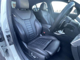 3シリーズセダン 320d Mスポーツ 4WD 本革シート