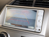 バックカメラが搭載されており、後方の安全確認はもちろんのこと狭い場所での駐車や雨の日、夜間など視界の悪いコンディションでのストレス軽減にもなります!