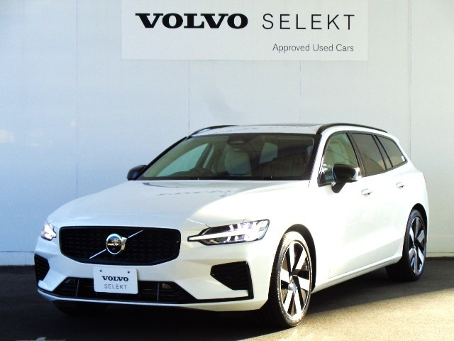 V60ウルトラ T6  AWD プラグインハイブリッド 4WD