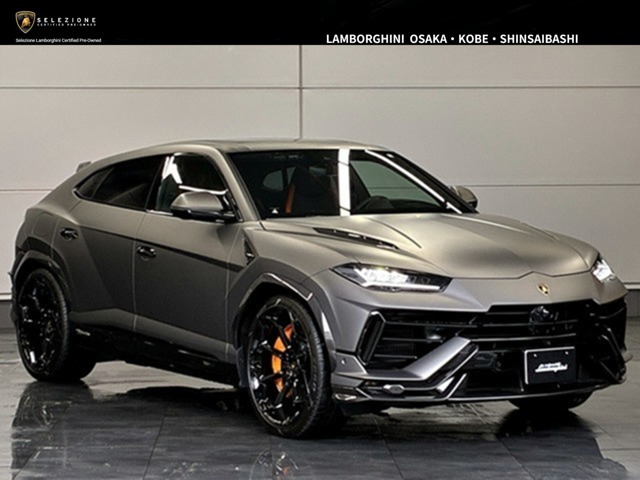 ウルスペルフォルマンテ 4WD