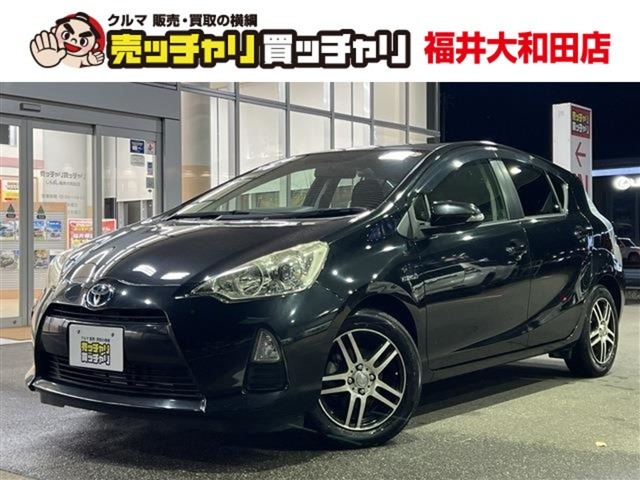 アクア 1.5 G （DAA-NHP10）