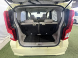 ちょっとした荷物の積み込みなら十分な広さです。