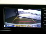 バックガイドモニターで、後方を確認しながら安心して駐車することができます。運転初心者も熟練者も必須の機能ですよ!