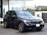 BMW在庫保有台数常時100台以上!ご来店の際はBMW本店(厚木市下荻野140-1)にご来店ください!弊社自慢の全天候型ショールーム!BMW在庫保有台数常時100台以上ございます!