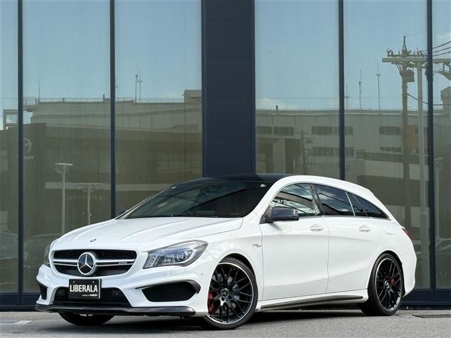 CLAシューティングブレークAMG CLA45 4マチック 4WD4WD 本革シート