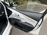 運転席ドア開口部も非常にキレイです。
