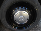 専用スチールホイールのお写真です。オシャレは足元からですね♪