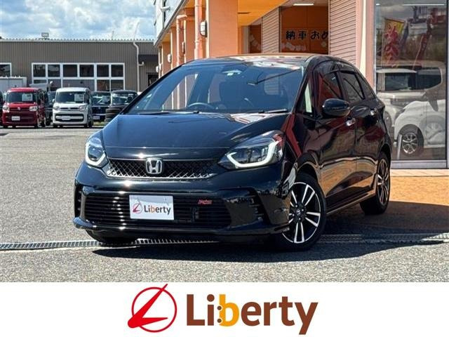 フィット 1.5 e:HEV RS （6AA-GR3）