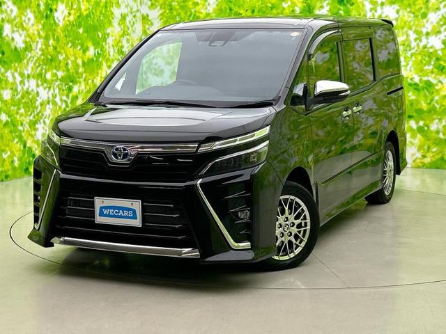 ヴォクシー 1.8 ハイブリッド ZS 煌II （6AA-ZWR80W）