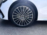 メルセデス・ベンツの定める厳しい基準をクリアしたお車のみをご案内させて頂きます。「認定中古車」は納車前整備がポイントです。販売するに相応しい車両の選定と、納車前整備に力を注いでおります。