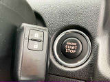 【プッシュエンジンスタートシステム】エンジン始動・停止をワンタッチで行うことが出来ます。