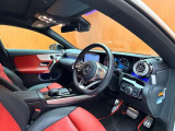 CLAクラス CLA200d AMGライン Sブレーク 本革シート サンルーフ