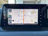 純正のメモリーナビ搭載です。初めての場所でも安心ですね♪