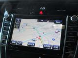 純正メモリーナビを装備しております。 お出かけに大変便利です。