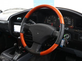 ウッドコンビステアリング装備済み!ステアリング交換も承っております!
