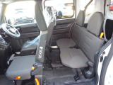 傷や汚れ等なく綺麗な車内です。シートの状態も良好です、ぜひ一度ご来店いただきご確認下さい!