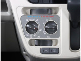 マニュアルエアコン装備!