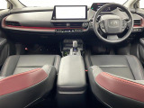プリウス 2.0 Z E-Four 4WD 本革シート