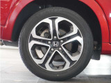 アルミホイール装着車です!これで足元まわりもおしゃれにきまります!