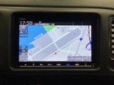ナビゲーションはフルセグTV、インターナビ対応のGathers純正メモリーナビを搭載しています。Bluetoothオーディオ機能がありますので、スマートフォンなどの音楽も再生できます。