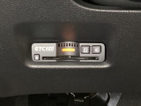 ハンドルの左下にETC2.0がついています。高速道路の料金所の通過も楽々です。 カードの取り出しもしやすい場所についています。