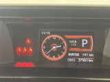 見通しのよいすっきりとした視界で、誰でも運転しやすいです。運転のしやすさは疲れにくさにも繋がりますよ♪