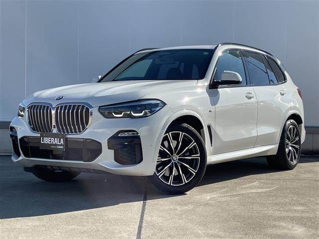 X5xドライブ 35d Mスポーツ 4WD本革シート 修復歴無し