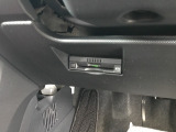 ETC車載器付。ETCが使用可能な道路通行料はキャッシュレスでスマートに走行できます。再セットアップして納車致します。