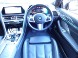 8シリーズグランクーペ 840i フローズン ブラック エディション 