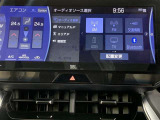 フルセグテレビ、ブルートゥースオーディオなどが楽しめます。