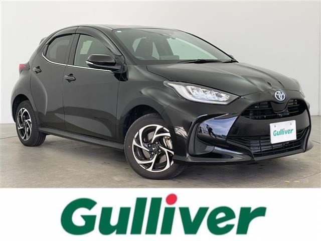 ヤリス1.5 ハイブリッド Z E-Four 4WDワンオーナー