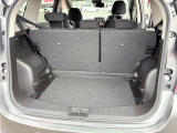 【トランク】広々と荷物もたくさん入ります。