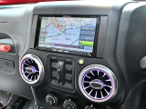 新品エアベントLEDアンビエントライト/専用赤革/シ-トヒ-タ-/ナビ/TV/Bluetooth/カメラ/パワ-ド-ムフ-ド/電子制御スウェイバ-解除/トゥル-ロック前後デフ/Dana44前後アクスル/最上級グレ-ド(ハ-ドロック)