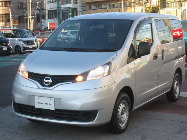 NV200バネットバン1.6 GX