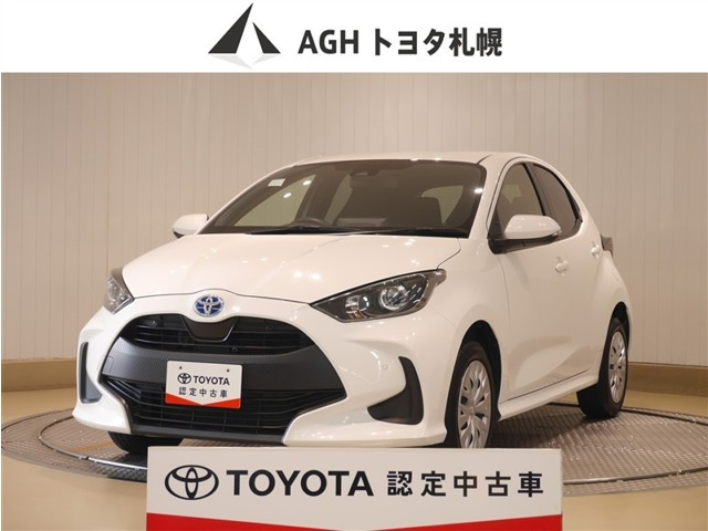 ヤリス1.5 ハイブリッド X E-Four 4WD