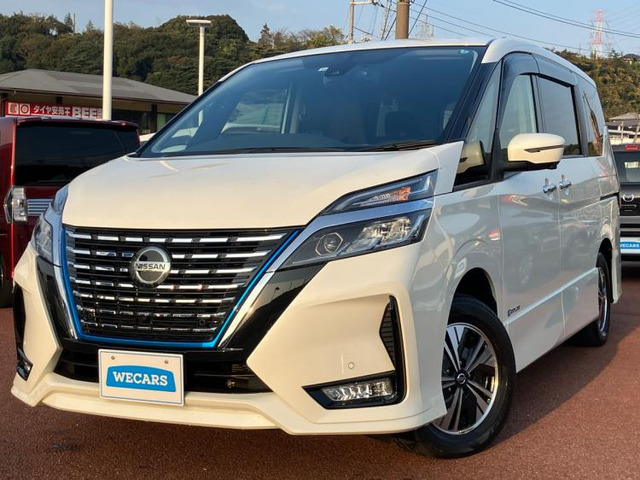 セレナ 1.2 e-POWER ハイウェイスター V