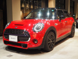 新しく入荷いたしました!こちらのMINIについてのご質問、お見積もりのご用命は、お気軽に0078-6002-369993MINI一宮までご連絡ください。