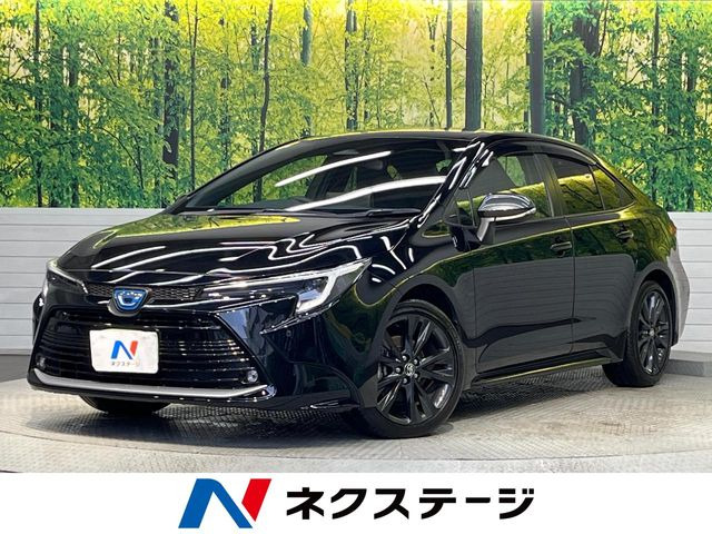 カローラ1.8 ハイブリッド W×B