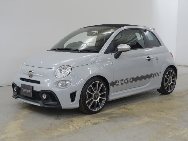 アバルト595Cツーリズモ