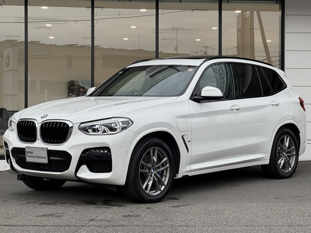X3  xドライブ30e Mスポーツ 4WD