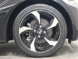 純正のアルミホイールが足元を飾ります!タイヤサイズはフロント:165/55R15リア:195/45R16になります。前後でタイヤサイズが異なるので、タイヤ交換の際はお気を付けください。