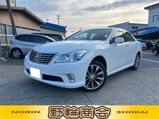 クラウン2.5 ロイヤルサルーン i-Four 4WD