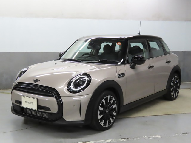 ミニクーパー カムデン エディション DCT