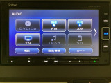 ナビゲーションはフルセグTV、インターナビ対応のGathers純正メモリーナビを搭載しています。Bluetoothオーディオ機能がありますので、スマートフォンなどの音楽も再生できます。