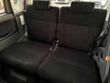 後席も使用感少なく綺麗な状態を保っております。