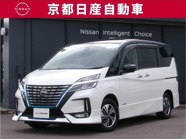 セレナ 1.2 e-POWER ハイウェイスター V