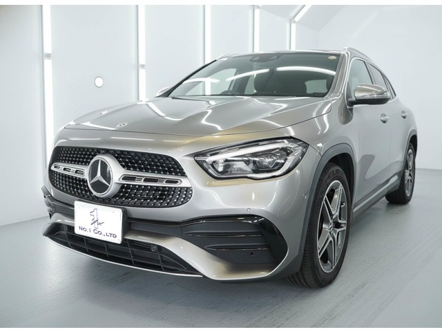 GLAクラス GLA200d 4マチック AMGライン 4WD 