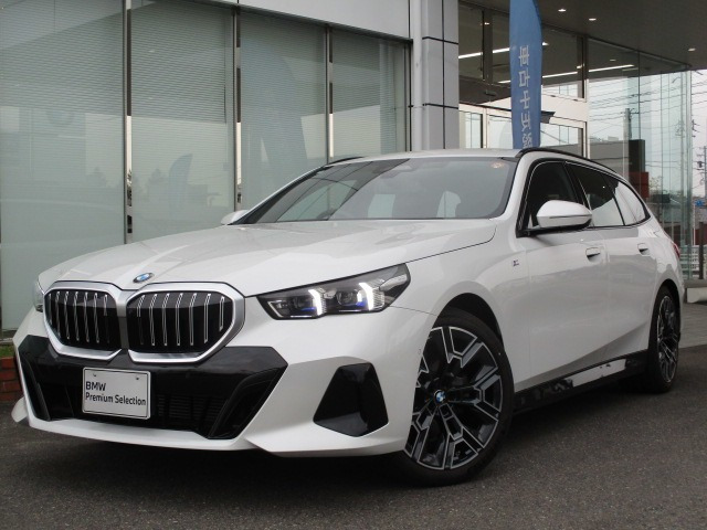 5シリーズツーリング 523d xドライブ Mスポーツ 4WD