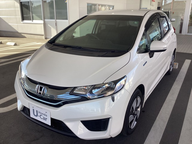 フィット 1.5 ハイブリッド Fパッケージ