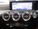 後部座席に座る方も、快適に過ごせます。